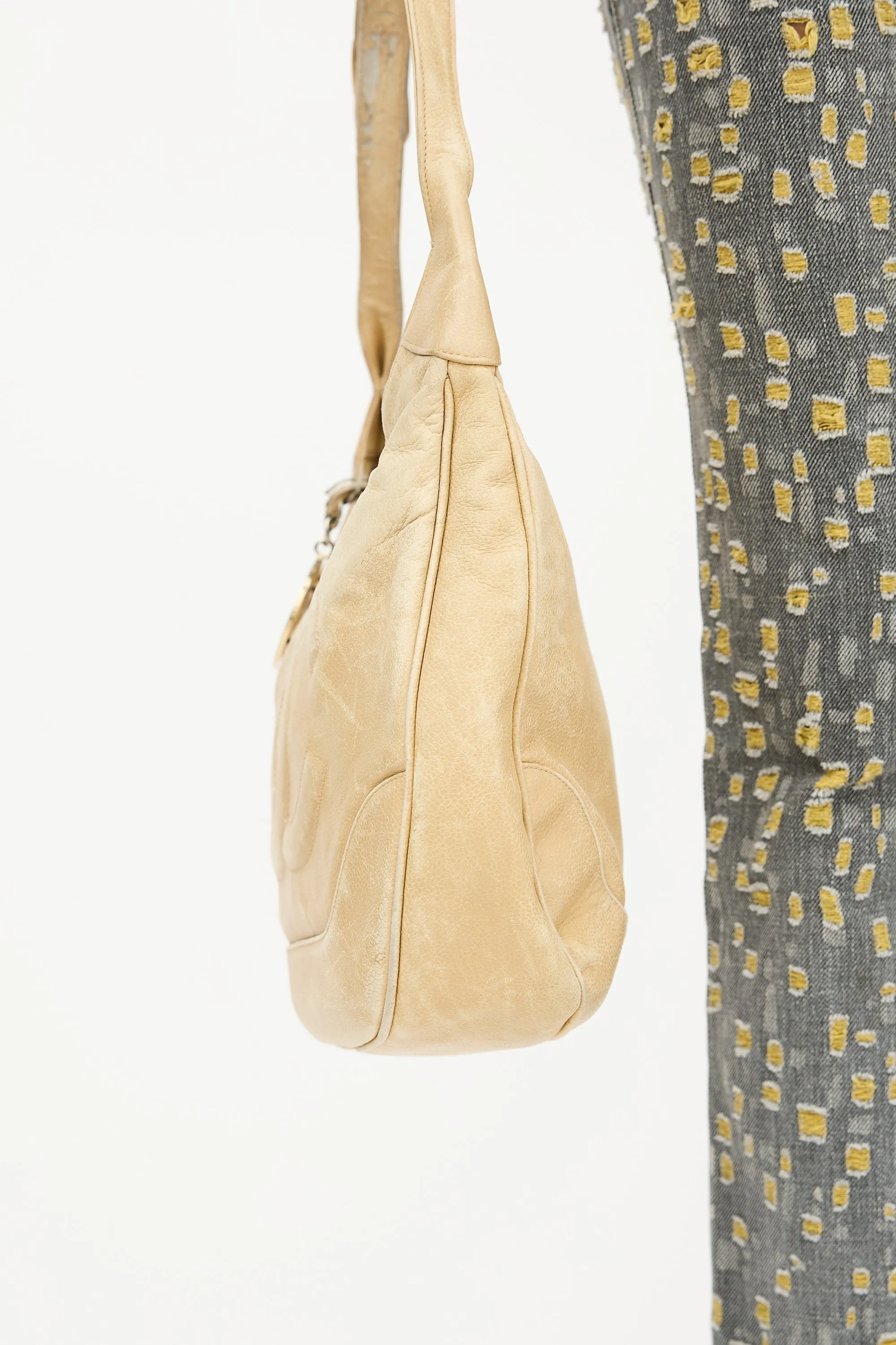 1990s Beige Caviar Timeless Shoulder Bag
