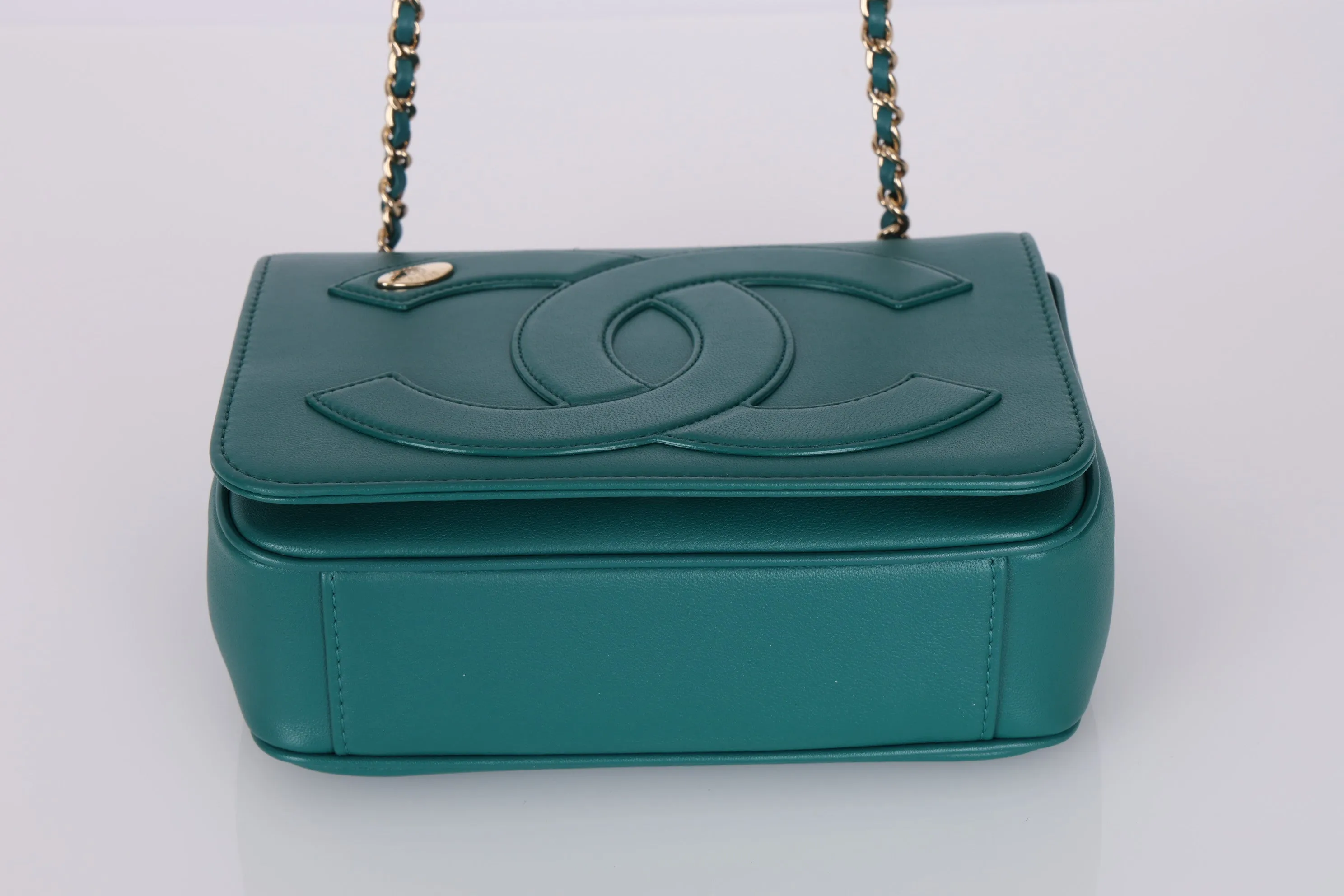 Chanel 2019 Calfskin Timeless Full Flap
