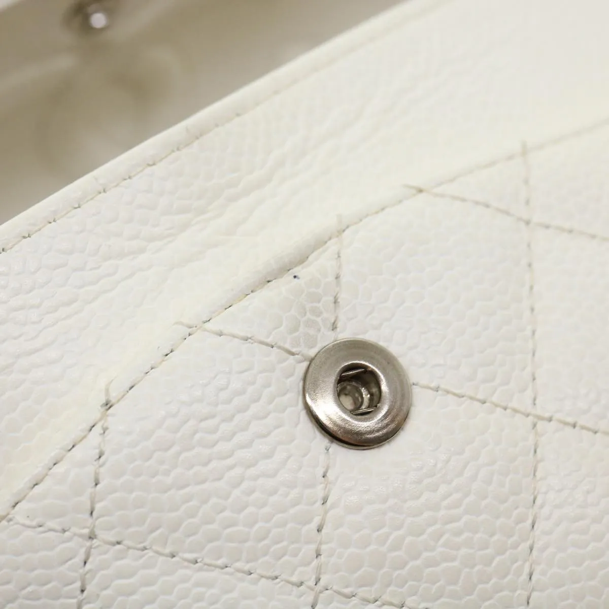 Chanel cream Leather Timeless shoulder bag
