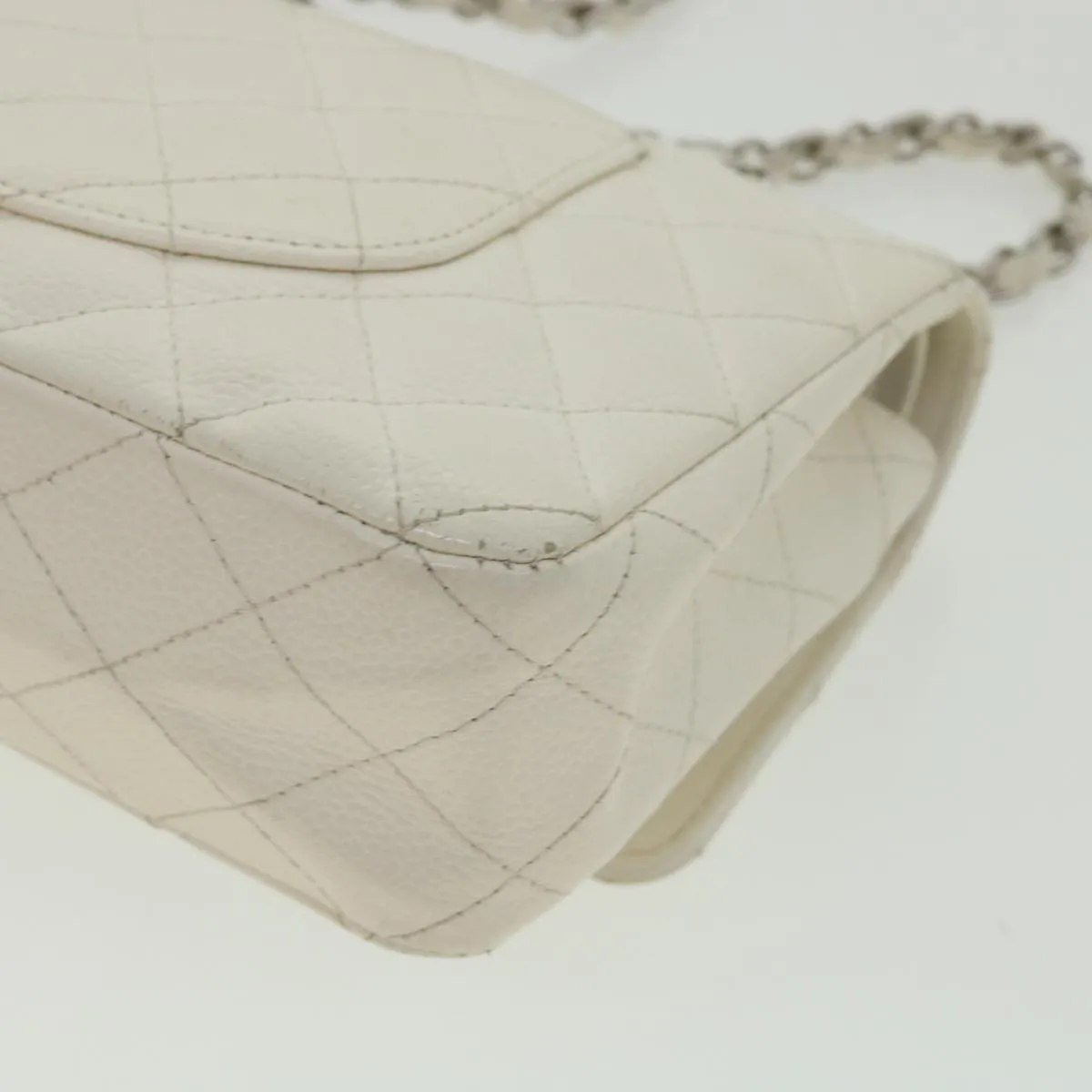 Chanel cream Leather Timeless shoulder bag